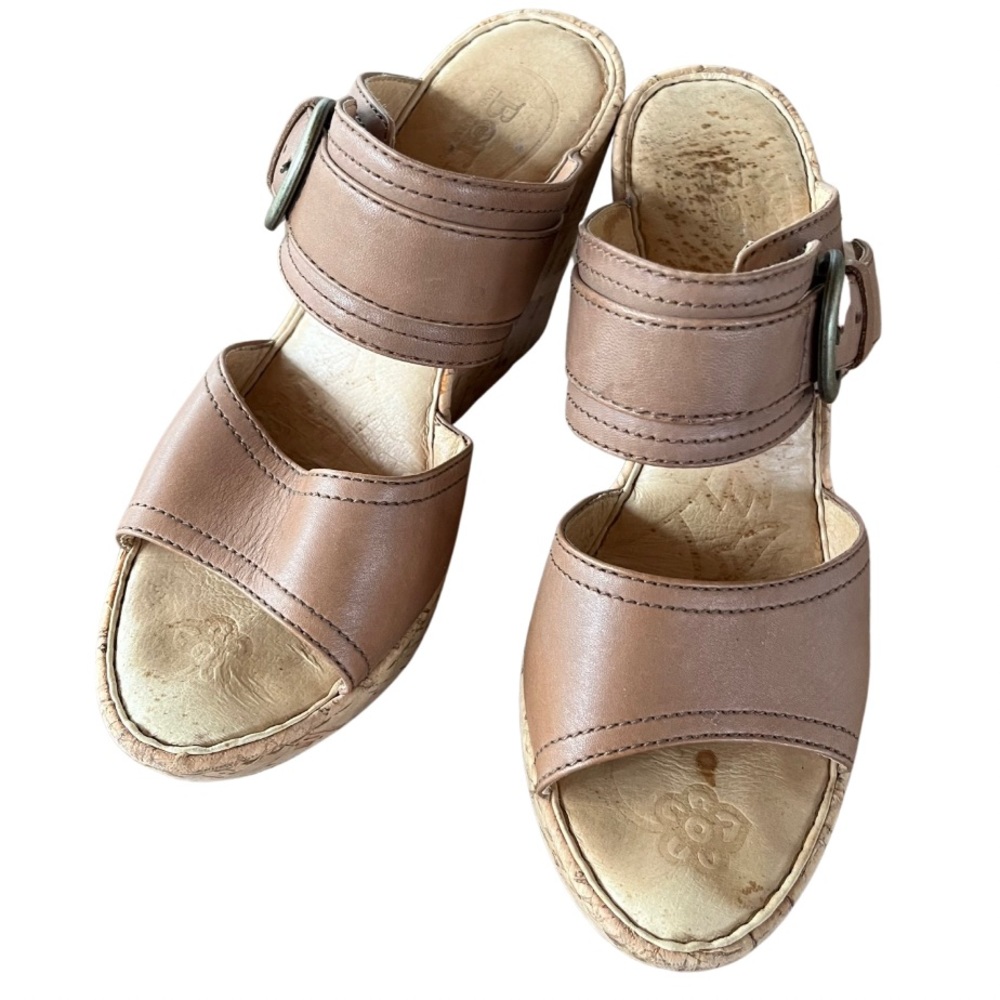 Born leather Pounce wedge cork sandal tan women's size 8 or 39
